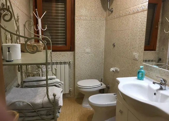 L'affittacamere Nel Parco "appia Antica" - Piscina A Uso Ospiti 3*